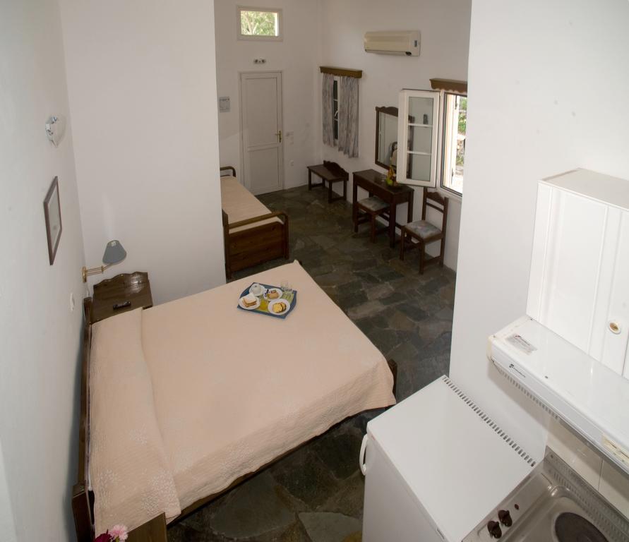 Aiolos Hotel Ménites 외부 사진