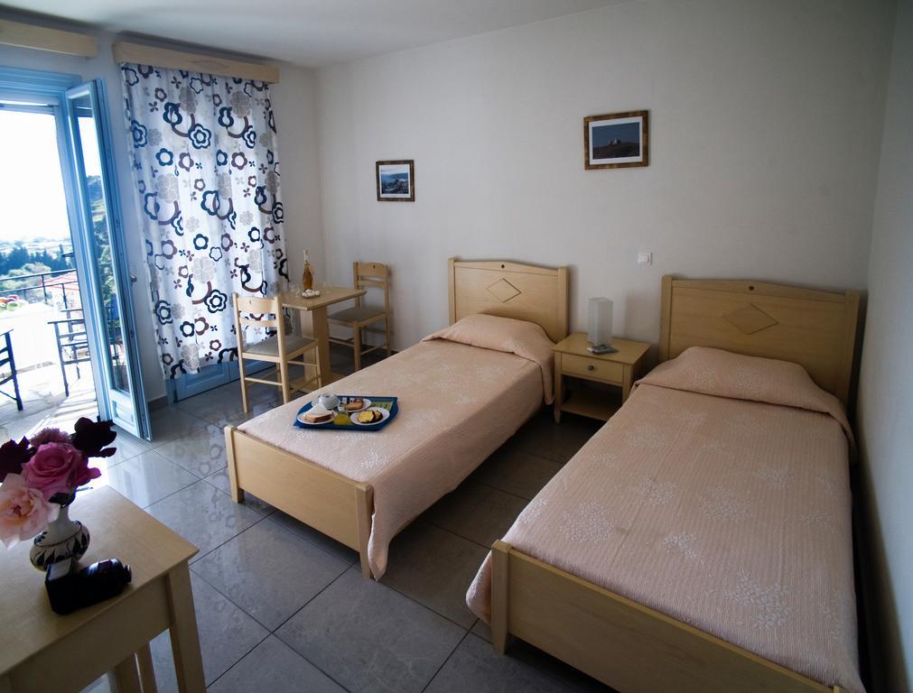 Aiolos Hotel Ménites 외부 사진