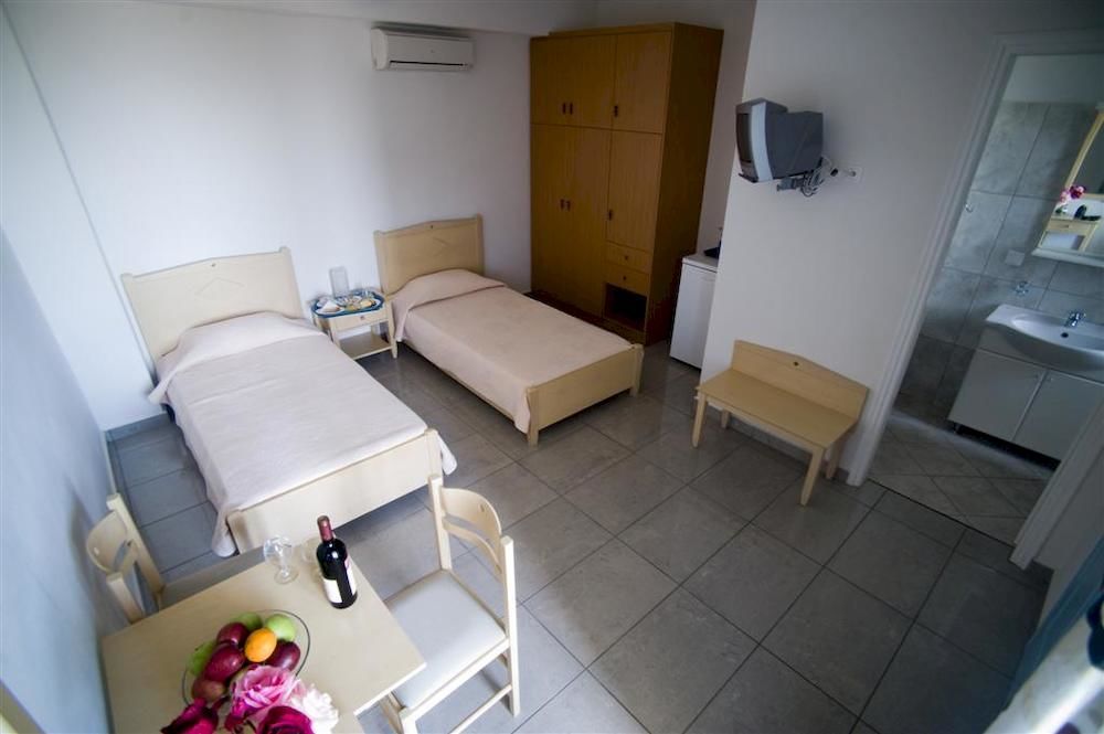 Aiolos Hotel Ménites 외부 사진