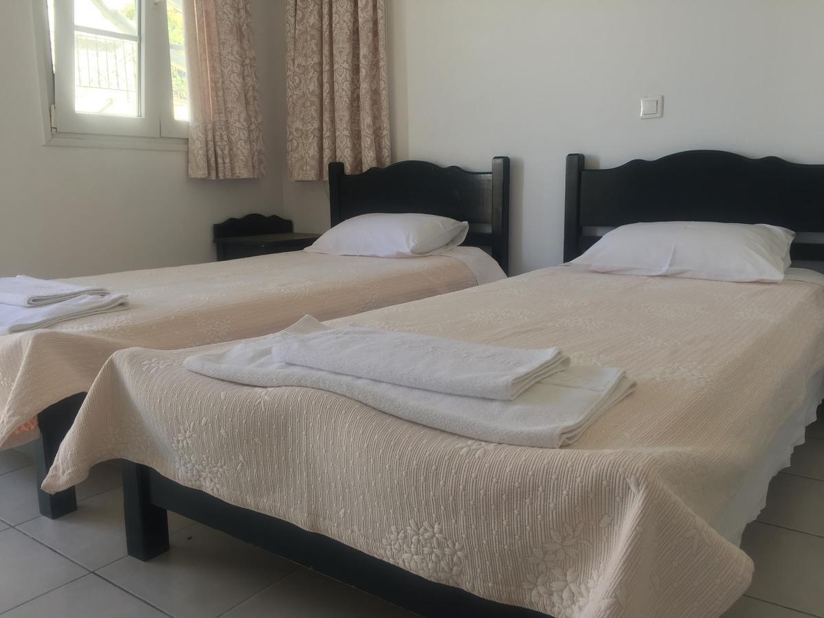 Aiolos Hotel Ménites 외부 사진