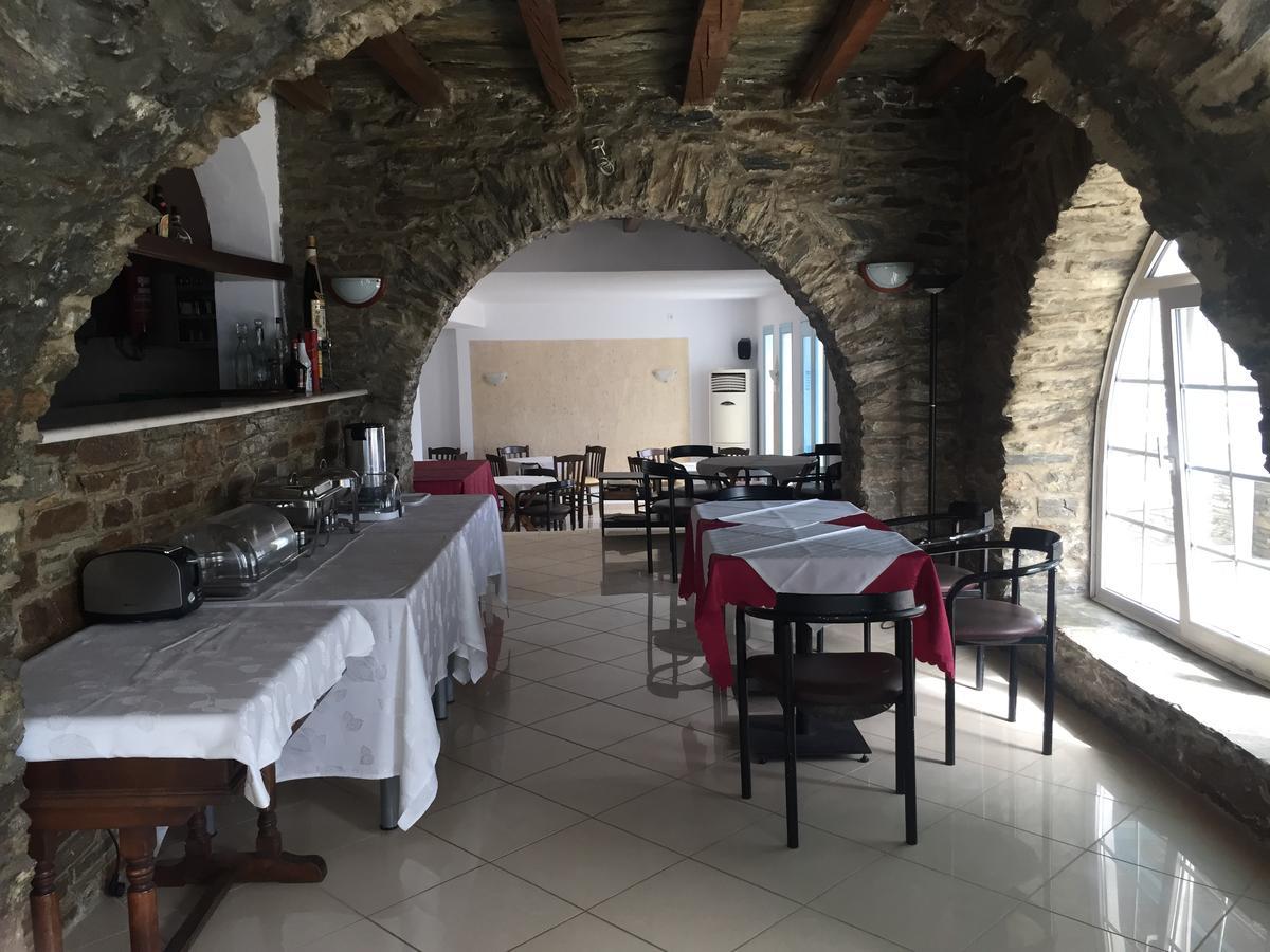 Aiolos Hotel Ménites 외부 사진
