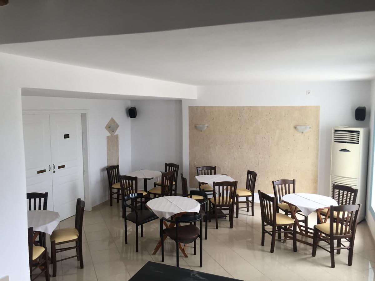 Aiolos Hotel Ménites 외부 사진